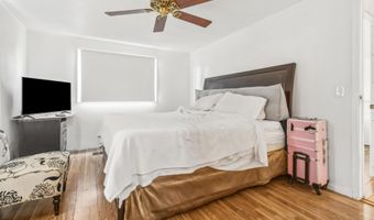 901 Laurel Cir, Barefoot Bay, FL 32976