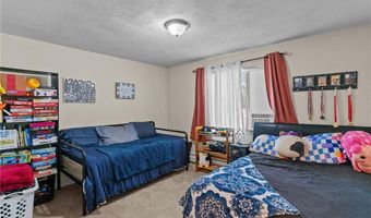 4 Clarke St, Warwick, RI 02886