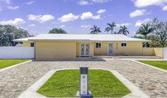 334 SE Avenue I, Belle Glade, FL 33430