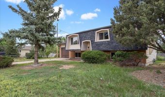 6921 POULOS Dr, Cheyenne, WY 82009
