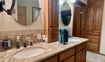 Spacious 4-Bedroom Home on 2.38 Acres with Country Charm, Ardmore, OK 73401