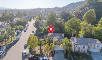 609 Jacks Creek Rd, Escondido, CA 92027