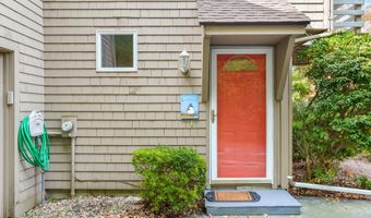 23 Heritage Dr 23, Bourne, MA 02532