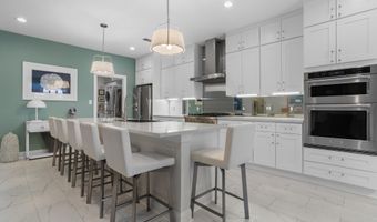 600 Beyer Dr, Bay St. Louis, MS 39520