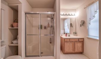 7 Ruth Ct, Absecon, NJ 08201