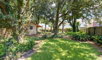 11918 Spring Meadow Dr, Baton Rouge, LA 70818
