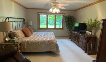 1205 26th St SW, Austin, MN 55912