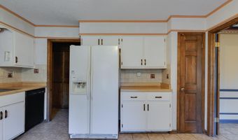 8083 CINDERS Dr, Bartlett, TN 38133