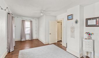 1427 Mattern Ave, Des Moines, IA 50316