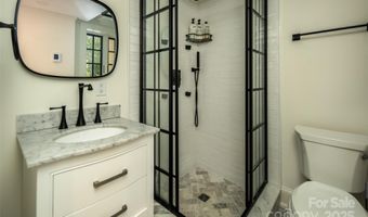 72 Windsor Rd, Asheville, NC 28804