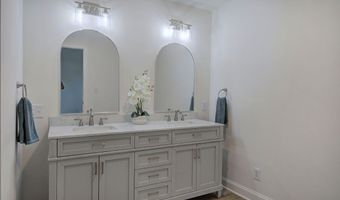4749 COX, Acworth, GA 30101