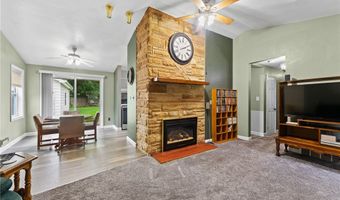 3350 Black Oak Ln, Austintown, OH 44511