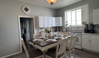 1221 Overland Ave, Burley, ID 83318