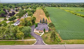 3741 Tittabawassee, Saginaw, MI 48604