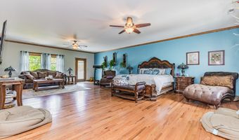 501 W Fox Lake Rd, Angola, IN 46730