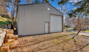 6482 Grant St, Bonners Ferry, ID 83805