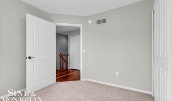 113 Roselawn St, Algonac, MI 48001