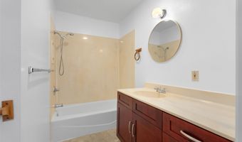 1069 Lunalilo Home Rd, Honolulu, HI 96825