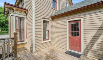 1614 Center St, Des Moines, IA 50314