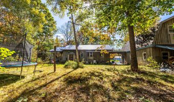 4 Howard Siding Ln, Abbot, ME 04406