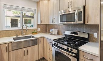 812 E Washington Ave A, Escondido, CA 92025