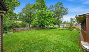 6926 VANDERBILT Dr, Alexandria, VA 22307