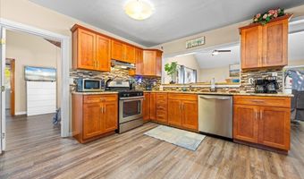 625 N Shore Rd, Absecon, NJ 08201