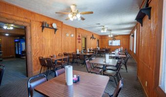 7460 N Hatch Pkwy, Baxley, GA 31513