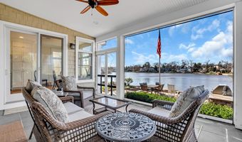 3 Sunset Dr, Asbury Park, NJ 07712