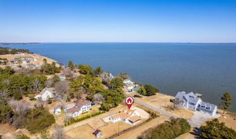 292 Narrow Shore Rd, Aydlett, NC 27916