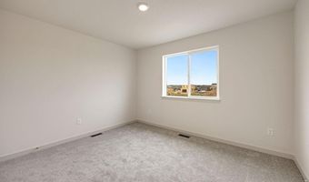 525 S 10th St, Berthoud, CO 80513