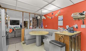 5722 Happy Valley Rd, Anderson, CA 96007