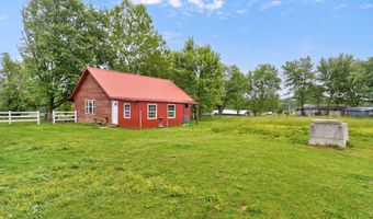 22783 Lawrence 1210, Aurora, MO 65605
