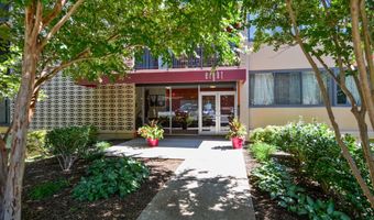 60 S VAN DORN St 210, Alexandria, VA 22304