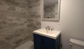 1900 CRESTVIEW Rd, Baltimore, MD 21239