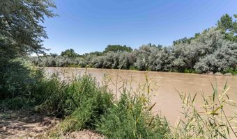 1191 ROBERTS Dr, Bloomfield, NM 87413