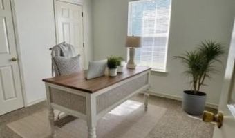911 SW Cheyenne Dr, Bentonville, AR 72712