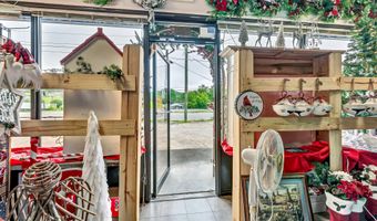 702 S White St, Athens, TN 37303