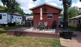 92 Rohr St #24, Arnolds Park, IA 51331