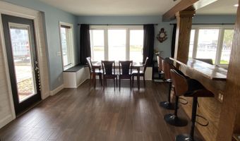 247 Shore Dr, Salter Path, NC 28575