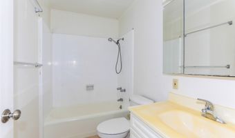 1366 Manu Aloha St, Kailua, HI 96734