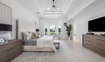 100 Glenbrook Ct, Atlantis, FL 33462