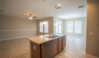 1860 SKYVIEW Dr, Auburndale, FL 33823