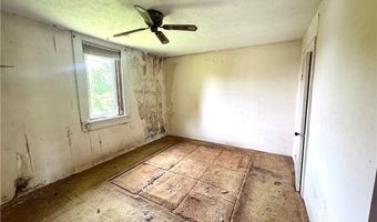 887-889 Colony Dr, Aurora, OH 44202