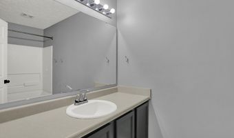 2924 Coles Creek Ln, Indianapolis, IN 46217