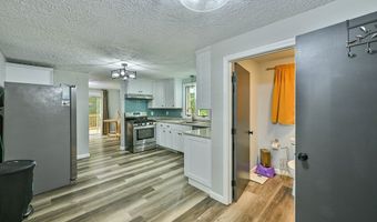 48 Central St, Auburn, MA 01501