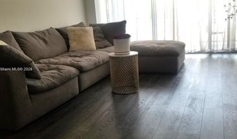 20515 E Country Club Dr 142, Aventura, FL 33180