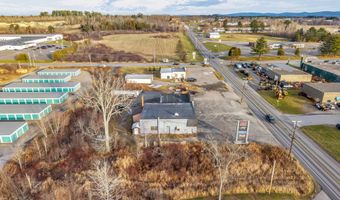 1567 Hammond St, Bangor, ME 04401