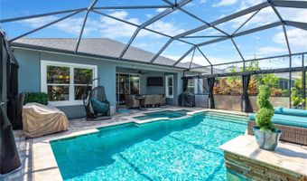 6420 SEASOUND Dr, Apollo Beach, FL 33572