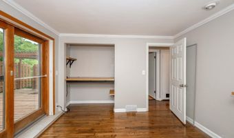 8385 Bridle Rd, Anderson Twp., OH 45244